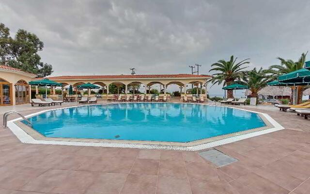 Possidi Holidays Resort & Suite Hotel