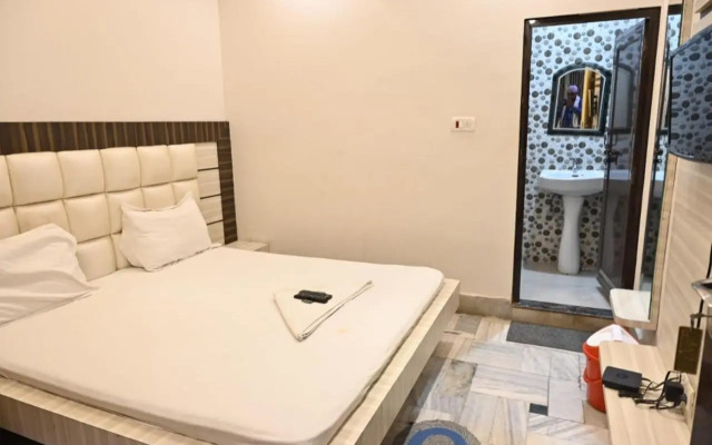 Hotel Arya