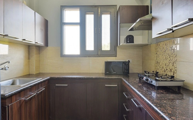Olive Service Apartment- Medanta Medicity
