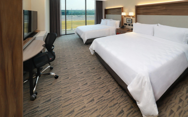 Holiday Inn Hotel and Suites Mexico Felipe Angeles Airport by IHG