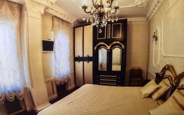 Bed And Breakfast 13