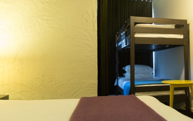 Silverski Hotel and Apartments