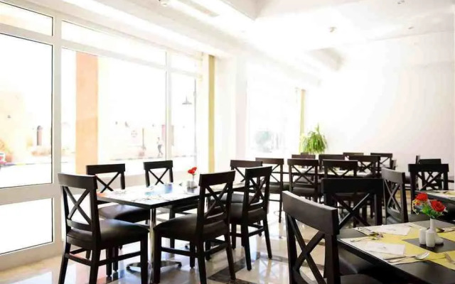 New Marina President Hotel