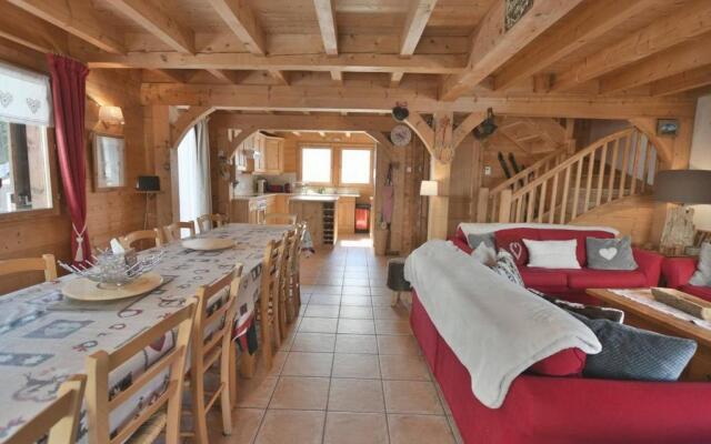 Chalet Le Grand-Bornand, 8 pièces, 16 personnes - FR-1-391-33