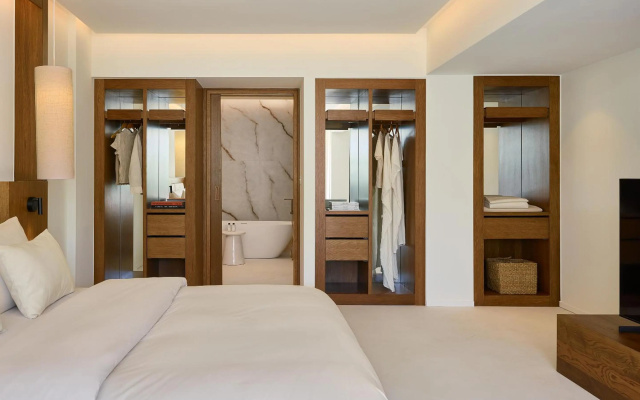Elementa Boutique Hotel
