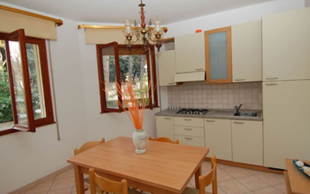 Fabulous Apartment in Rosolina Mare near Sea