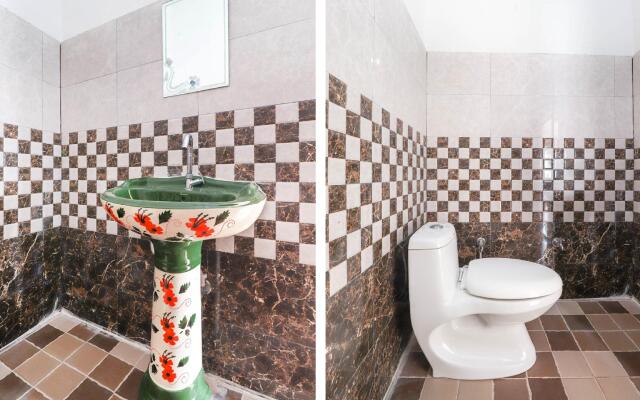 OYO 69931 Hotel Suhani Palace