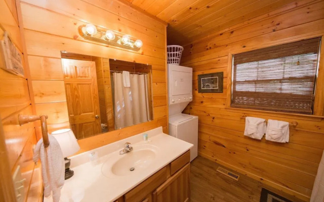 Drift Away - Two Bedroom Cabin
