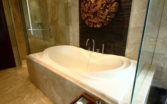 Sun Island Suites & Spa Goa Gong