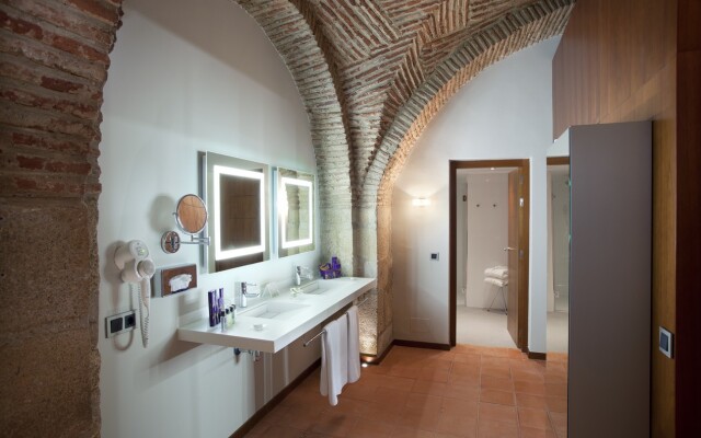 Parador de Cáceres Hotel