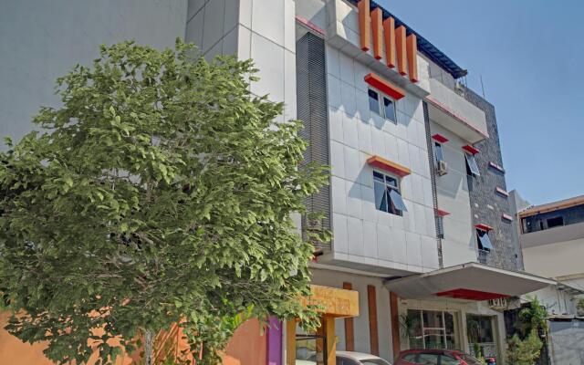OYO 90386 Hotel Mangga Dua Makassar