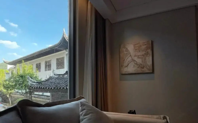 Phoenix Hall House Hotel
