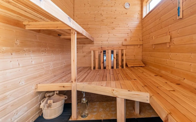 Amazing Holiday Home in Lauwersoog With Sauna