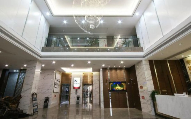 Manju Hotel (Zhujiajian Wharf, Putuo Airport)