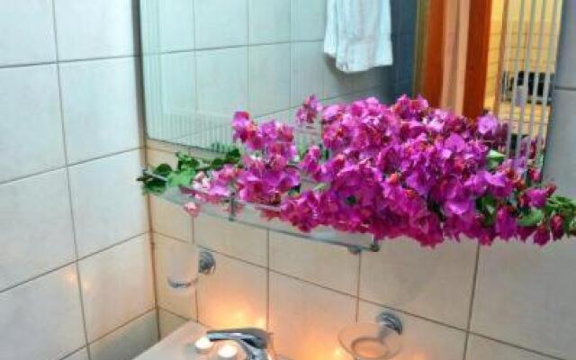 Elea Hotel Apartments and Villas