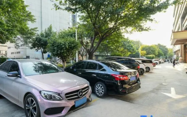 Vienna 3 Best Hotel (Xiamen Airport Xiagu Dock)