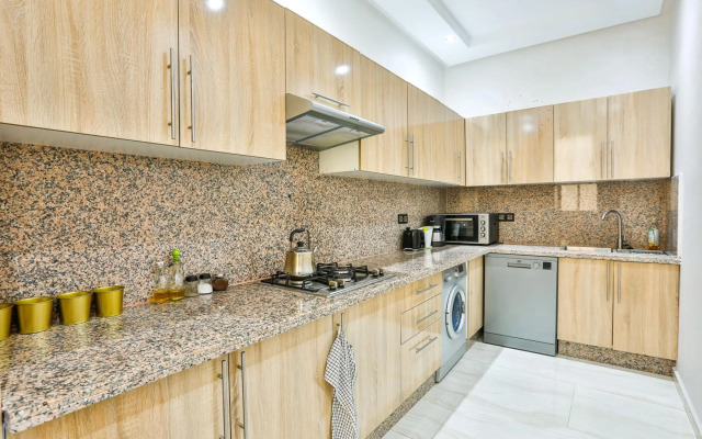 Prestigious apartment