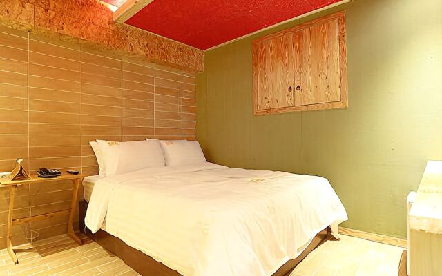 Eco Hotel