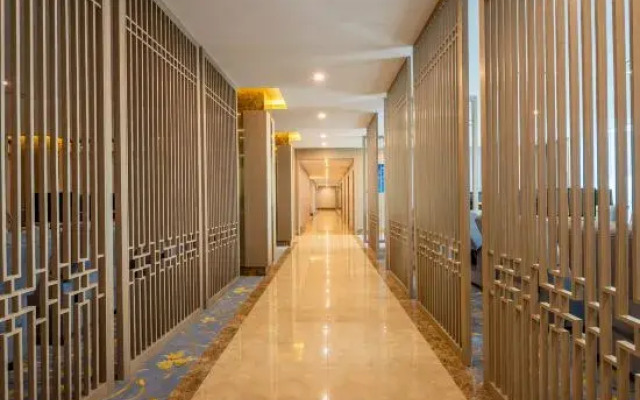 Yuankun Hot Spring Hotel