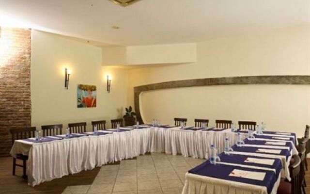 Gundem Resort Hotel