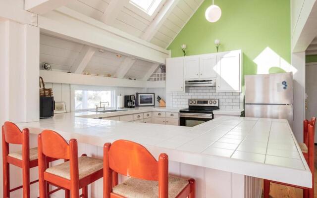 Cuddlefish by Oak Island Accommodations