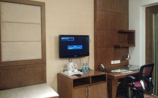 Savoy Suites Greater Noida