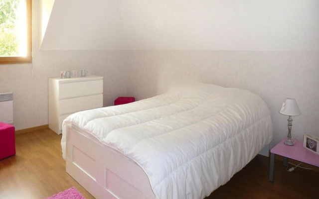 House in St. Quay Near Gr34 and Beaches