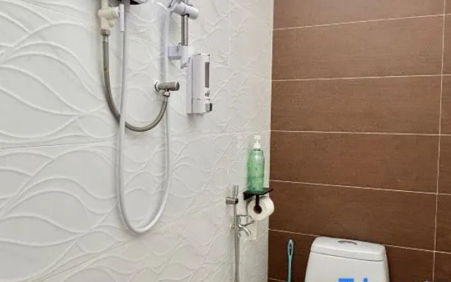 Auguri Bercham Landed | 6BR | Karaoke Set | BBQ