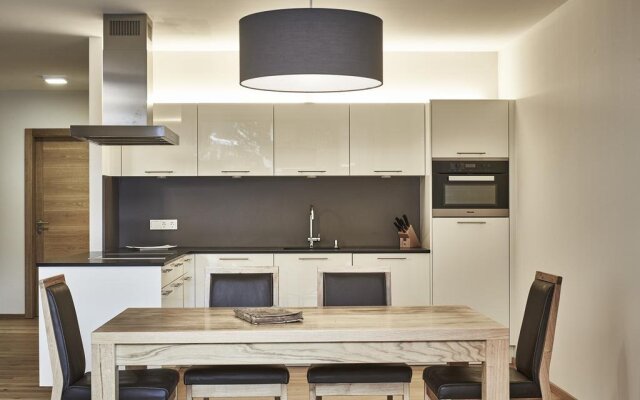 Silva Peak Residences