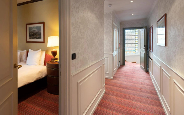 Martin's Relais