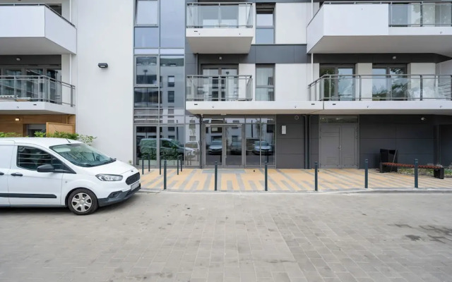 Wroclaw Apartment With Bathub by Renters