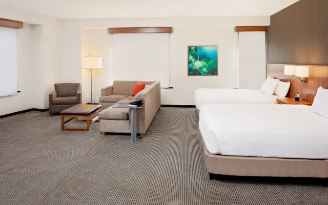 Hyatt Place New Orleans Convention Center