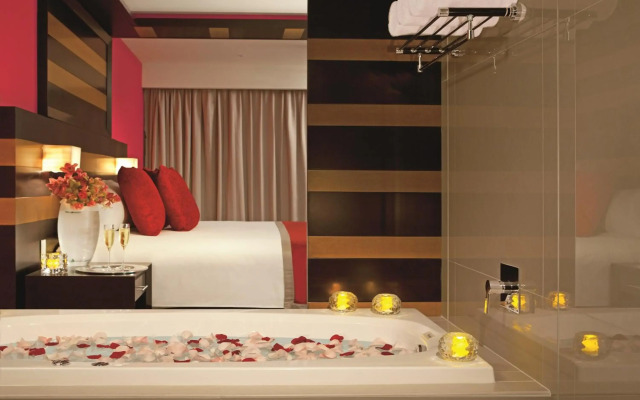 Secrets Huatulco Resort & Spa - Adults Only - All Inclusive