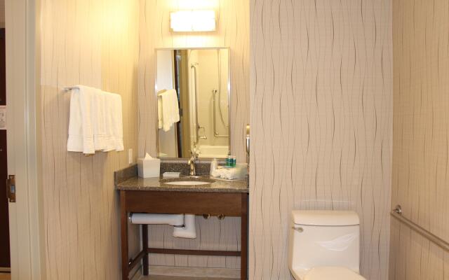 Holiday Inn Express & Suites Cold Lake, an IHG Hotel