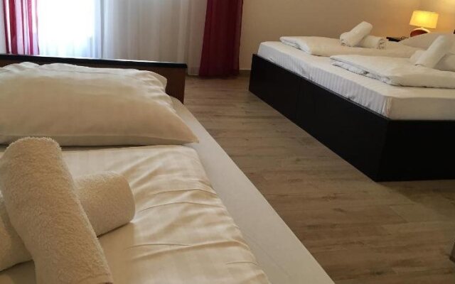 Rooms & Pansion Odmor