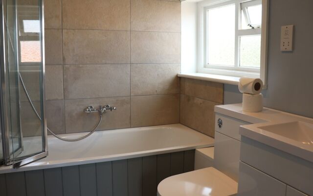 The White Horse Hotel