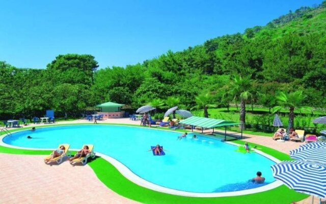 Rios Beach Hotel