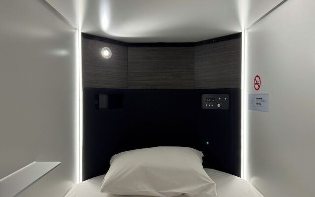 Capsulehotel Suzumoriya
