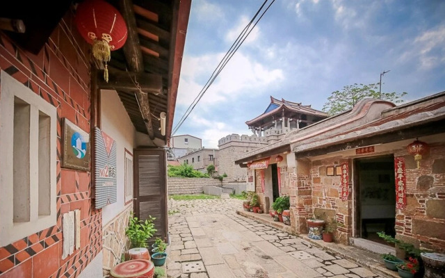 Minnan. Inn