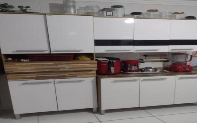 Linda casa com piscina na praia de Jauá