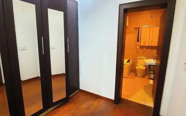 Westnite Apartment