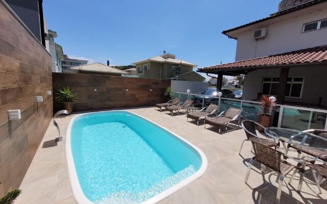 Casa Master com Piscina Gov Celso Ramos