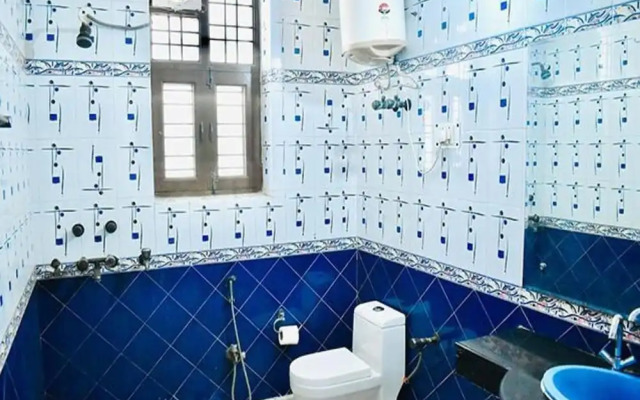 Fabhotel Noida Dreamz