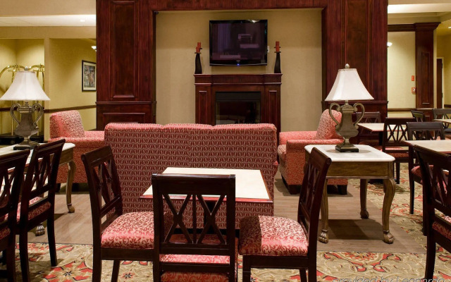 Holiday Inn Express Hotel & Suites DFW Airport South by IHG