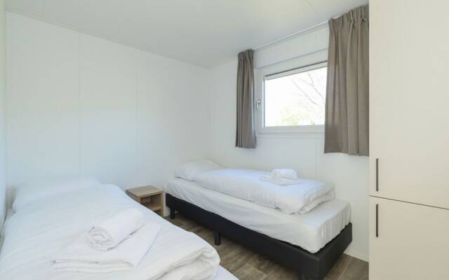 Brand New Chalet Near the Oosterschelde