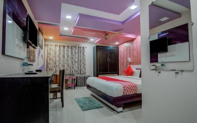 OYO 9930 Hotel AVS Residency