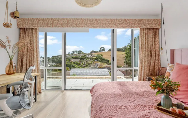 Sea Holly House in Beer