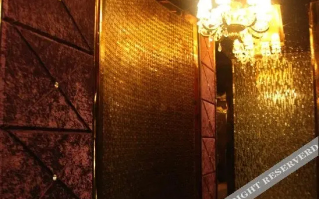 Zhongshan Haolong Business Hotel