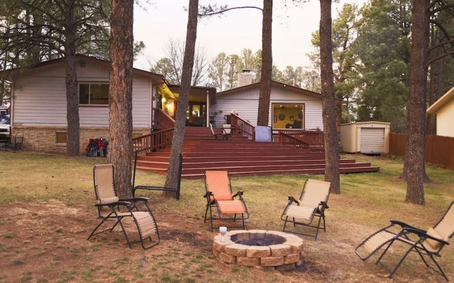 Ruidoso Pines