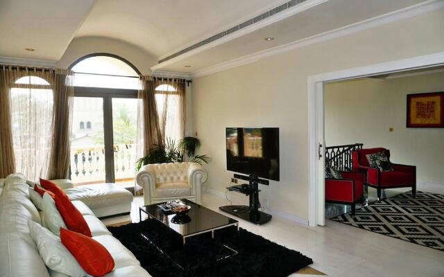 I am Signature Villa In Palm Jumeirah